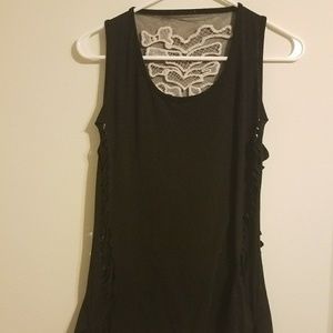Tank top with spine